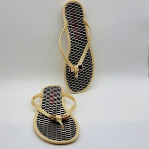 COACH New York "Landon" Sandals Size 9B.  S911